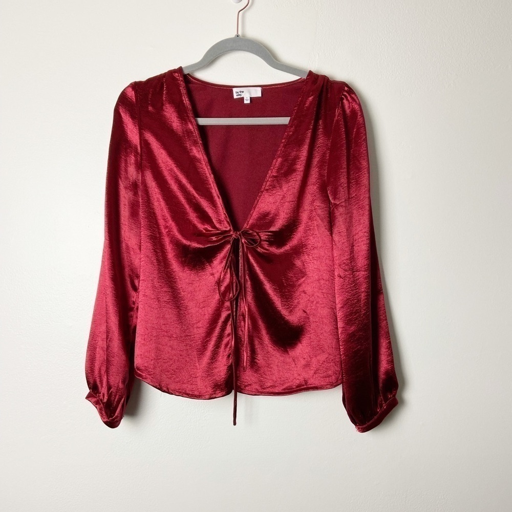 BY THE WAY REVOLVE Red Satin Tie Front Blouse Sz S
